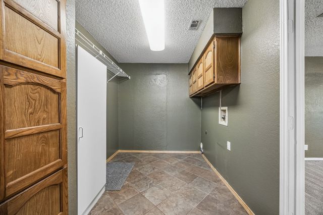 806 Glenn Drive, Euless, TX 76039