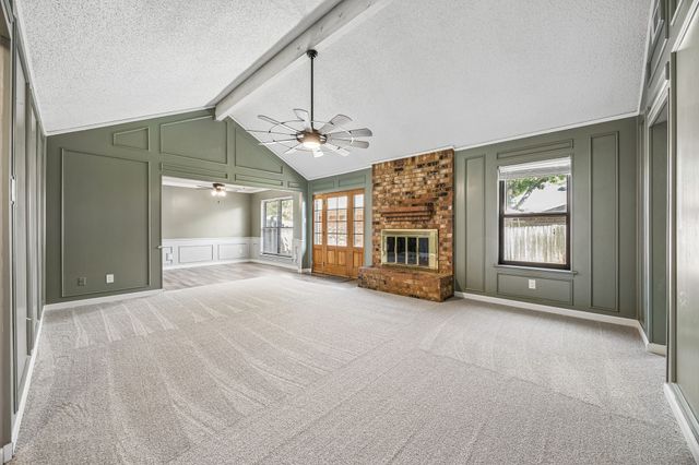 806 Glenn Drive, Euless, TX 76039