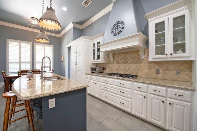 2 Westchester Court, Heath, TX 75032
