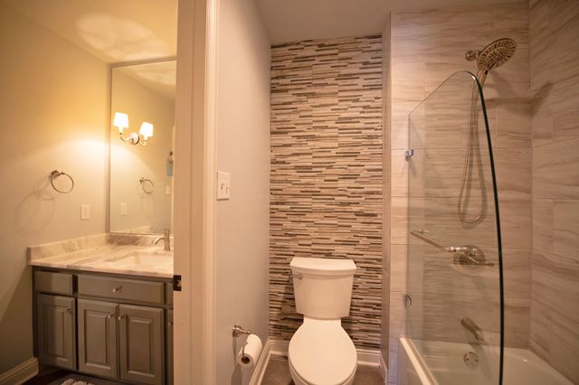 2 Westchester Court, Heath, TX 75032