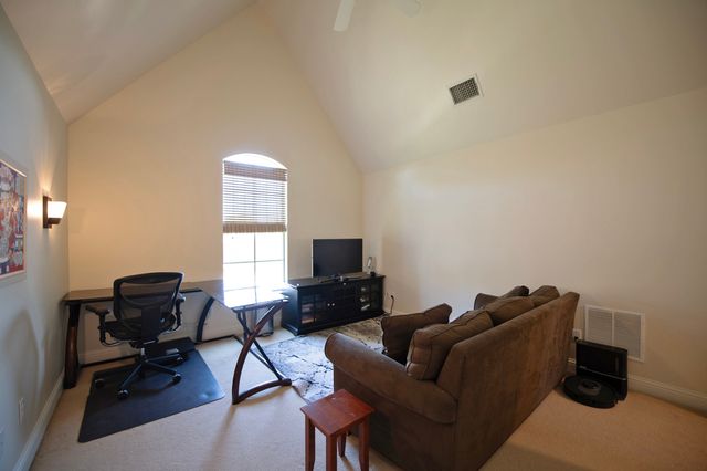 2 Westchester Court, Heath, TX 75032