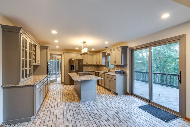 8458 Barbara Drive, Mentor, OH 44060