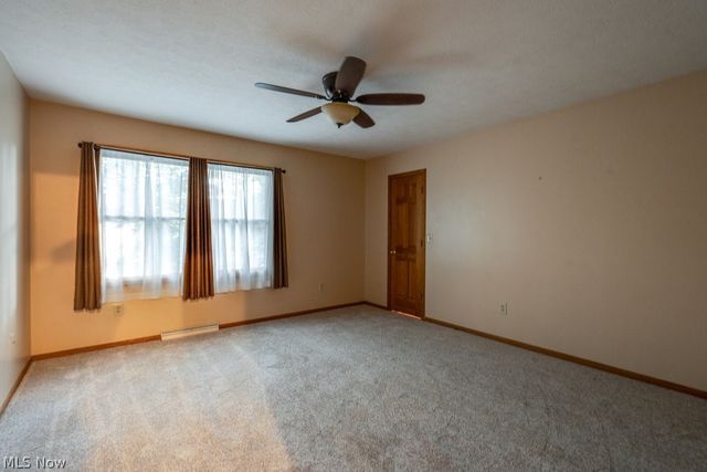 8458 Barbara Drive, Mentor, OH 44060