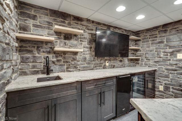 8458 Barbara Drive, Mentor, OH 44060
