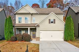 4993 Glencliff Drive, Sugar Hill, GA 30518