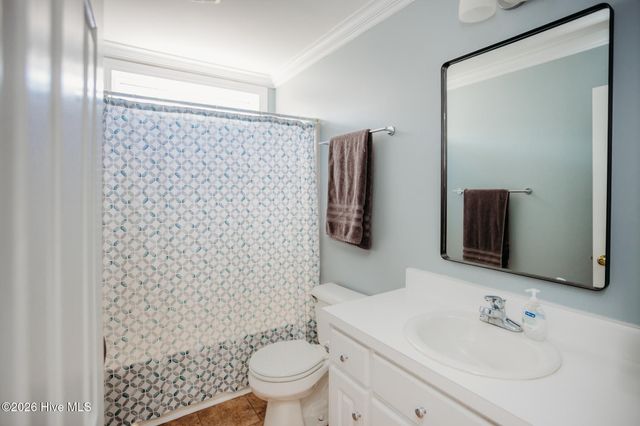 2625 Camille Drive, Winterville, NC 28590