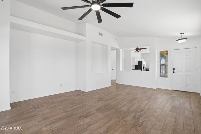 15558 N 136TH Lane, Surprise, AZ 85374
