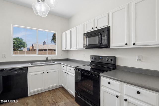 15558 N 136TH Lane, Surprise, AZ 85374