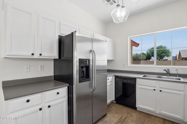 15558 N 136TH Lane, Surprise, AZ 85374