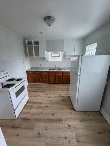 147 Auriles St, Duquesne, PA 15110