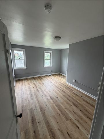 147 Auriles St, Duquesne, PA 15110