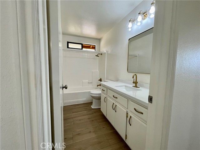 1534 Heirloom, Perris, CA 92571