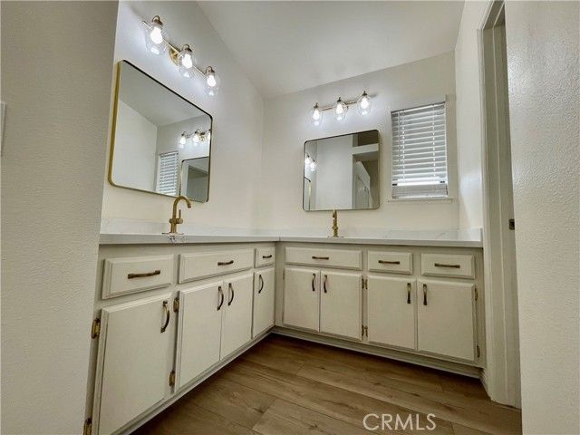 1534 Heirloom, Perris, CA 92571