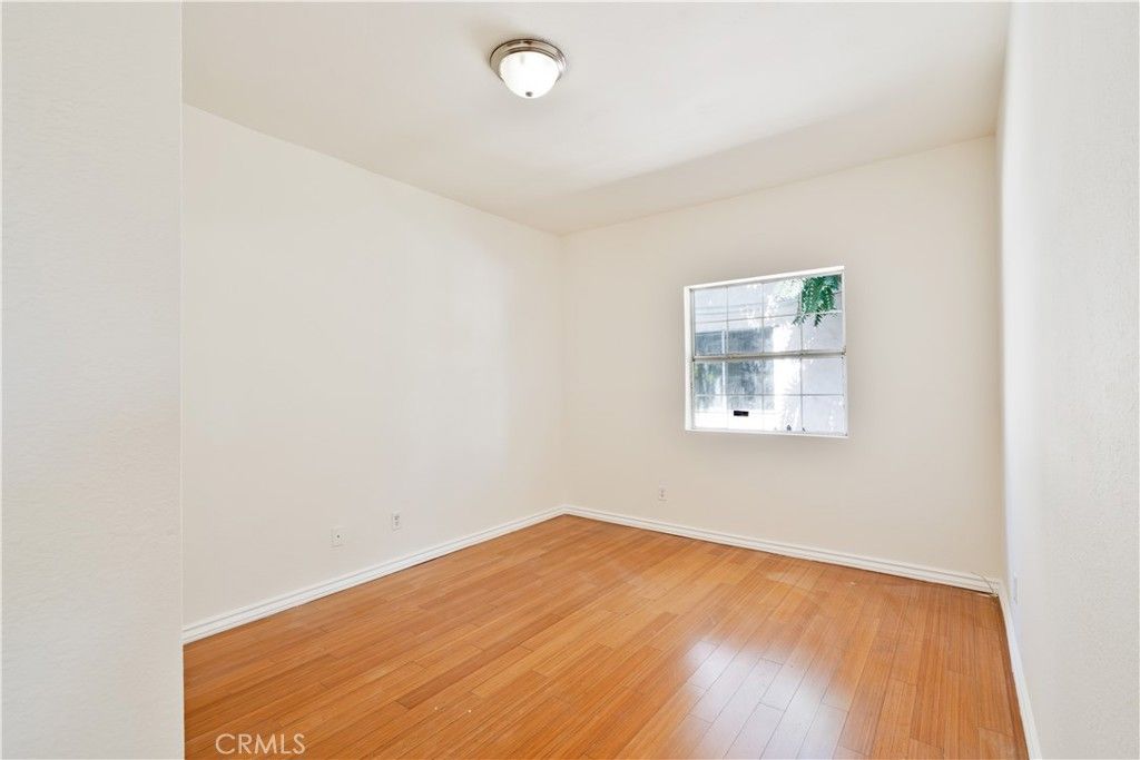 Image 15 of property listing at 2325 Whittier, Los Angeles, CA 90023