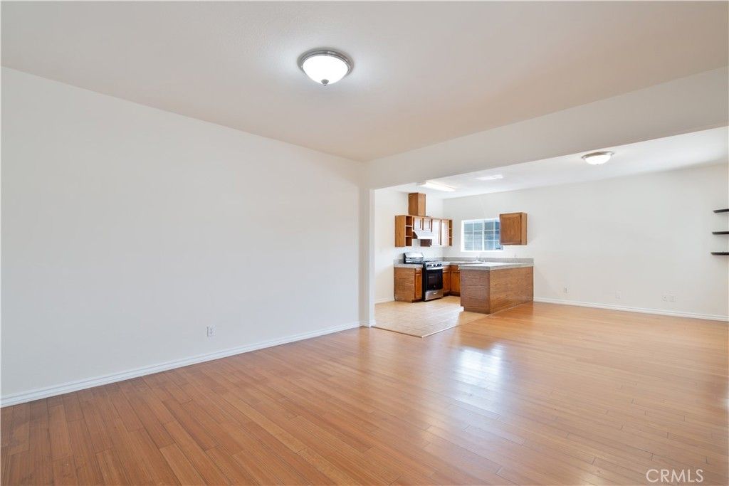 Image 2 of property listing at 2325 Whittier, Los Angeles, CA 90023