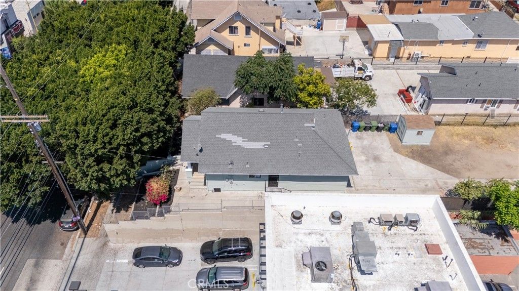 Image 36 of property listing at 2325 Whittier, Los Angeles, CA 90023