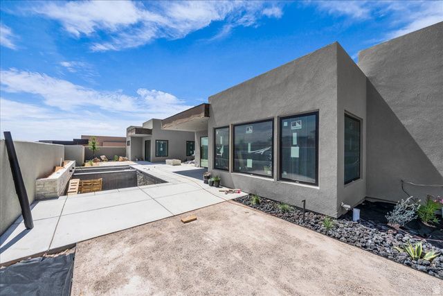 5476 N JOHNSON ARCH, St. George, UT 84770