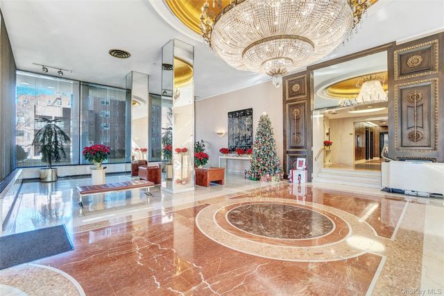 110-11 Queens Boulevard 32A, Forest Hills, NY 11375