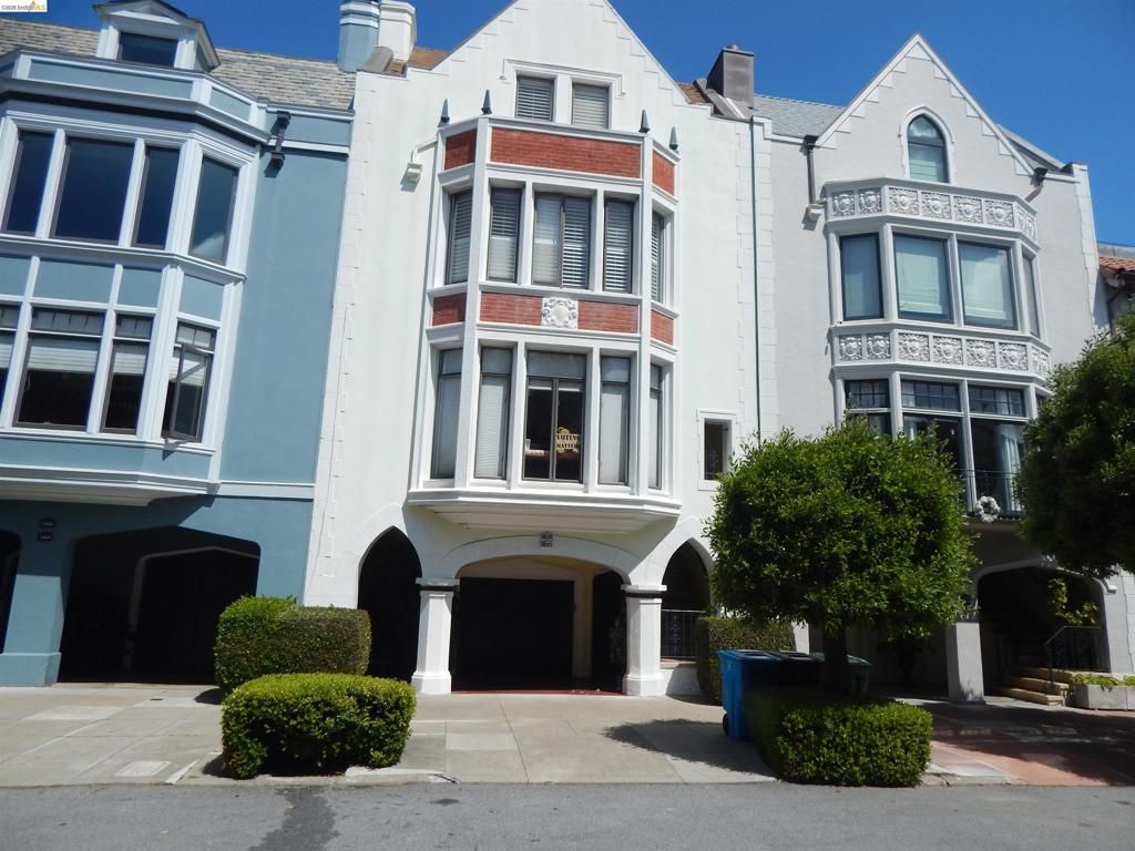 Image 1 of property listing at 1450 Jefferson St, San Francisco, CA 94123