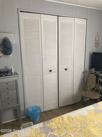 1056 Wood Court NE, Palm Bay, FL 32907