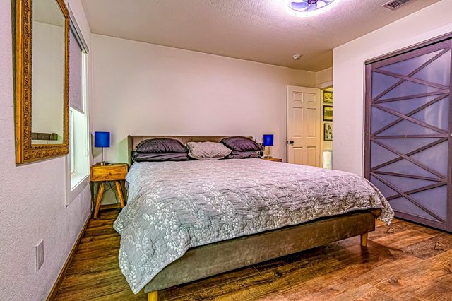 190 Artesian, Onalaska, TX 77360