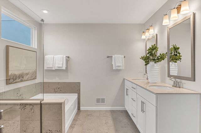 6228 Lafond Circle, Lisle, IL 60532