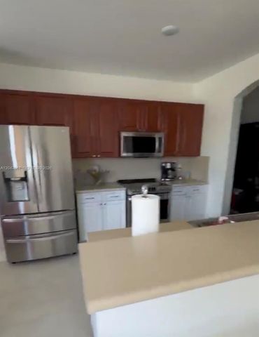 10904 SW 240th Lane, Homestead, FL 33032
