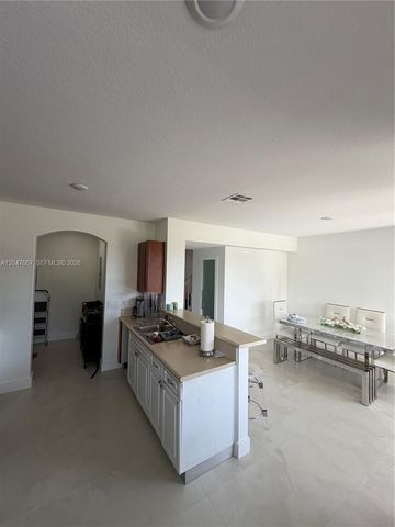10904 SW 240th Lane, Homestead, FL 33032