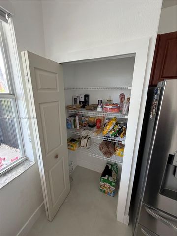 10904 SW 240th Lane, Homestead, FL 33032