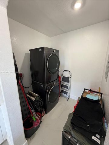 10904 SW 240th Lane, Homestead, FL 33032