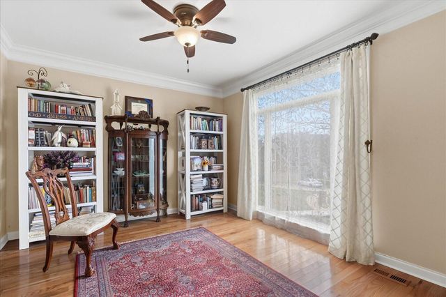 6108 Turtle Pointe Drive, Hixson, TN 37343