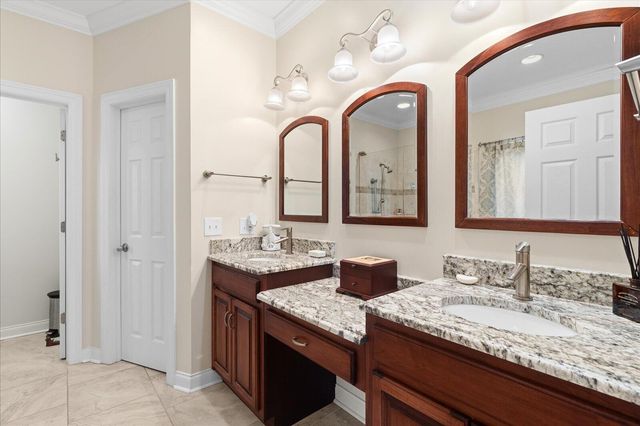 6108 Turtle Pointe Drive, Hixson, TN 37343