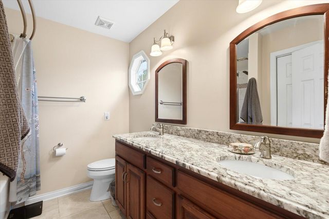 6108 Turtle Pointe Drive, Hixson, TN 37343