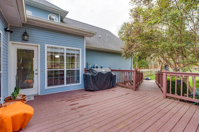 6108 Turtle Pointe Drive, Hixson, TN 37343