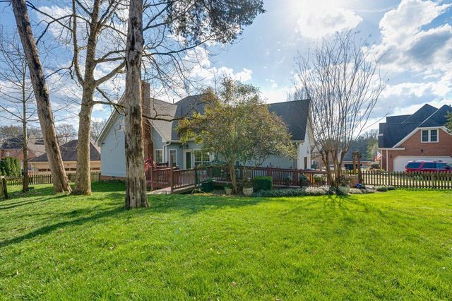 6108 Turtle Pointe Drive, Hixson, TN 37343