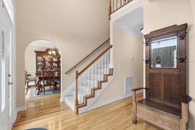 6108 Turtle Pointe Drive, Hixson, TN 37343