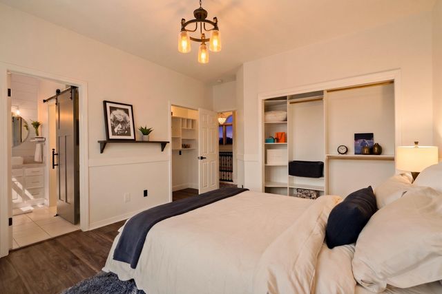 7406 S Deerview Ln, Spokane, WA 99223