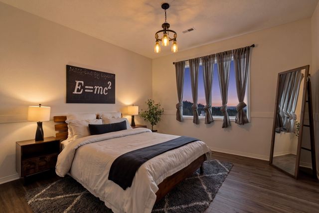 7406 S Deerview Ln, Spokane, WA 99223