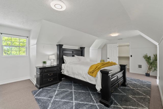 7406 S Deerview Ln, Spokane, WA 99223