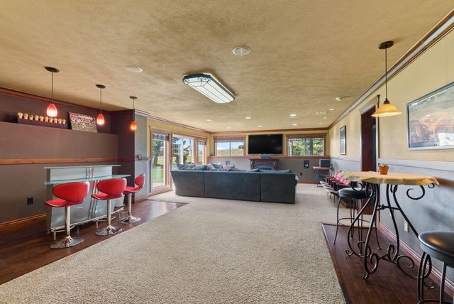 7406 S Deerview Ln, Spokane, WA 99223