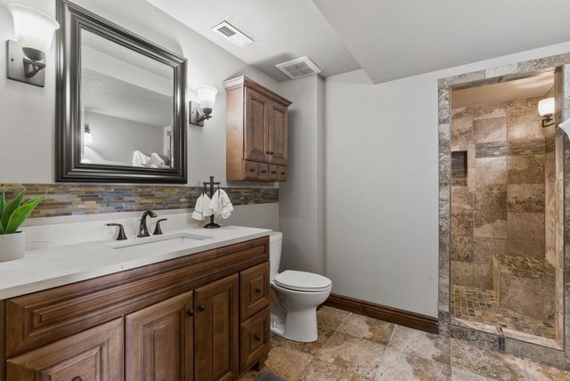 7406 S Deerview Ln, Spokane, WA 99223