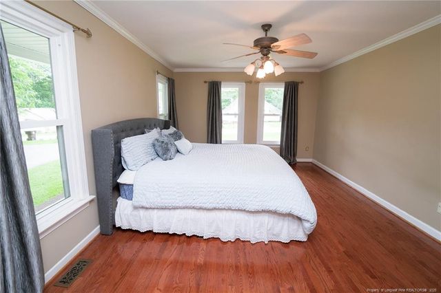303 Brookfield Circle, Sanford, NC 27330