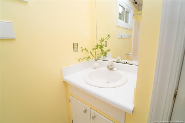 303 Brookfield Circle, Sanford, NC 27330