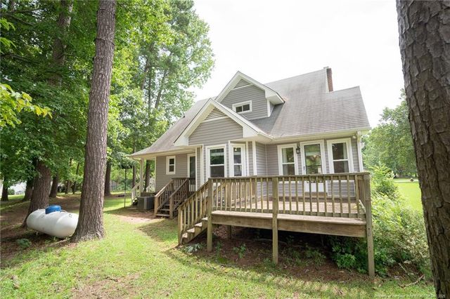 303 Brookfield Circle, Sanford, NC 27330