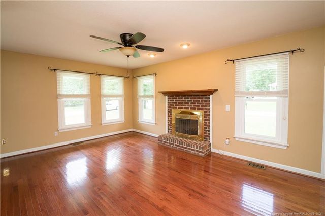 303 Brookfield Circle, Sanford, NC 27330