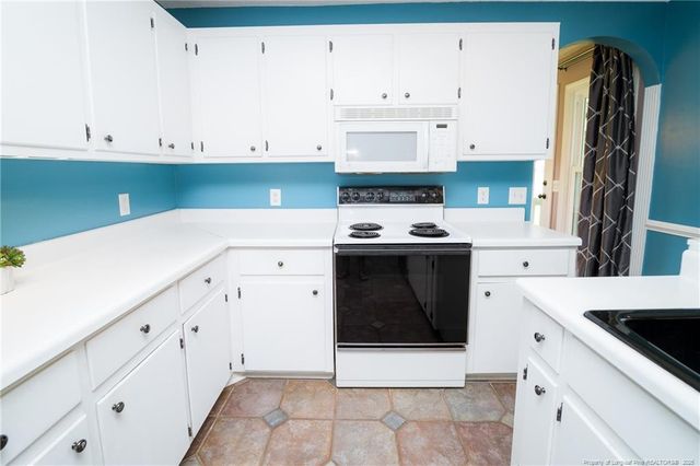303 Brookfield Circle, Sanford, NC 27330
