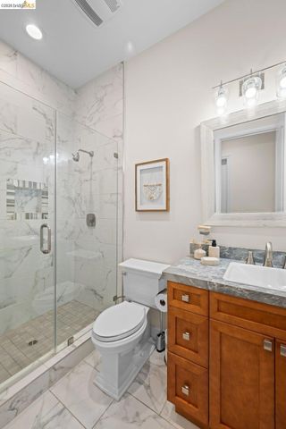 23 Stonebrae Rd, Hayward, CA 94542