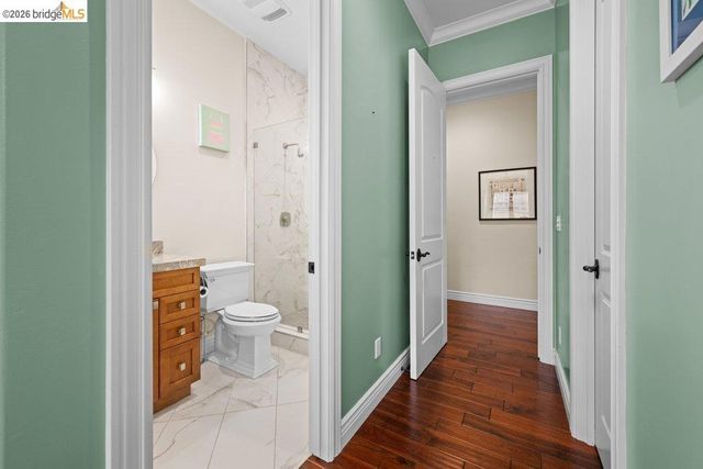 23 Stonebrae Rd, Hayward, CA 94542