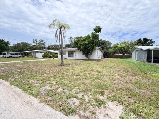 3842 HAWKEYE CIRCLE, Sarasota, FL 34232