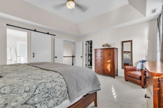 2313 McNelly LN, Virginia Beach, VA 23456